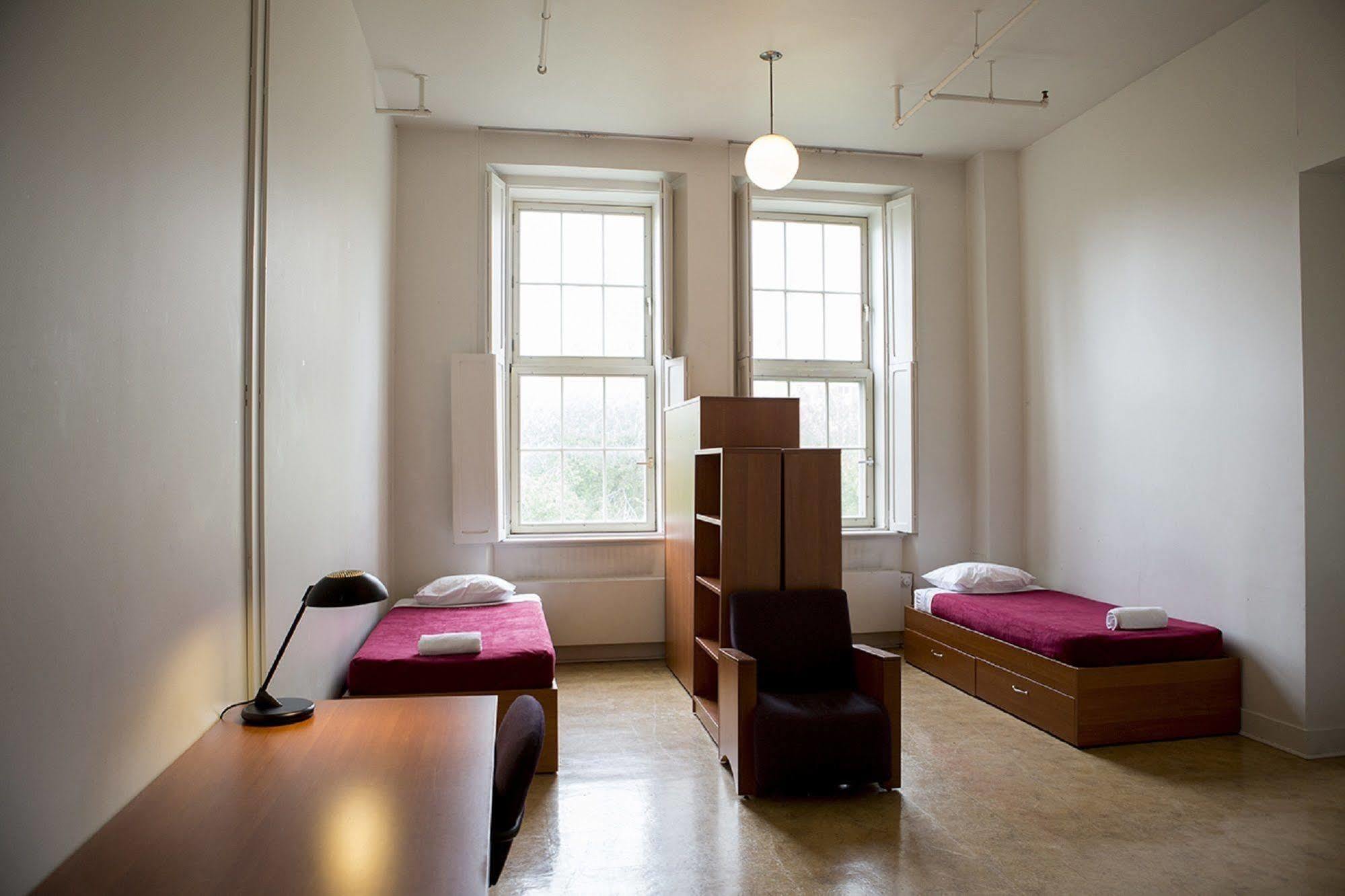 The Grey Nuns Residence By Concordia University 몬트리올 외부 사진
